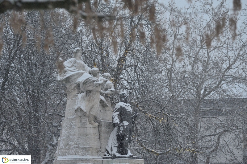Hurrá, telelünk - fotó Szarka Lajos