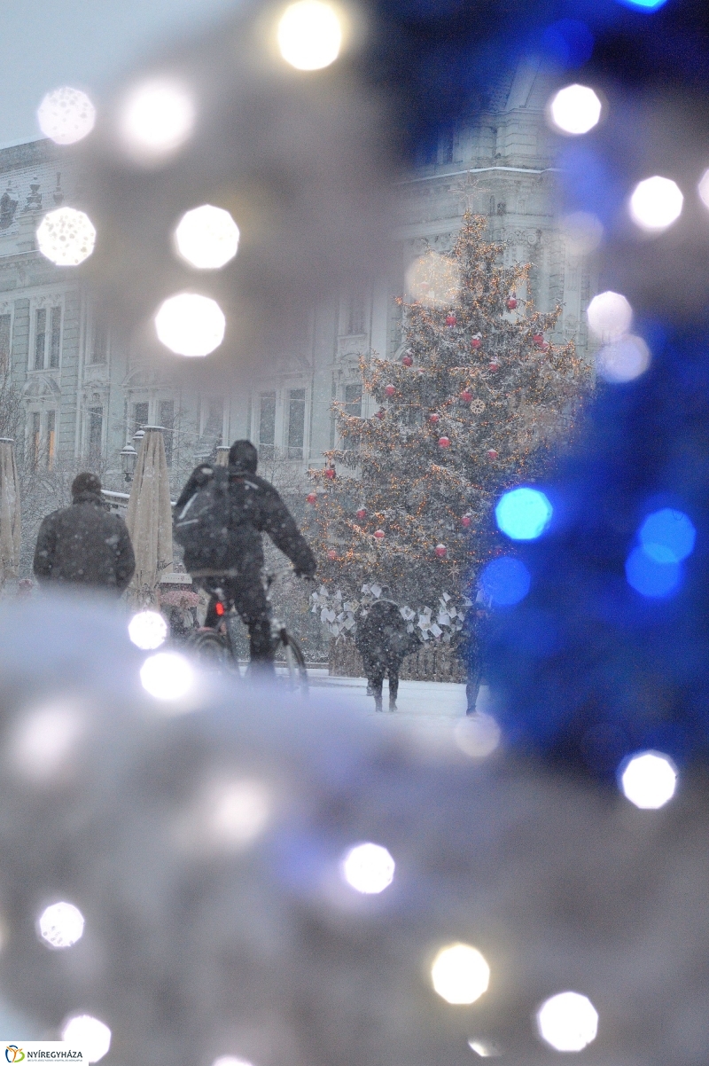 Hurrá, telelünk - fotó Szarka Lajos