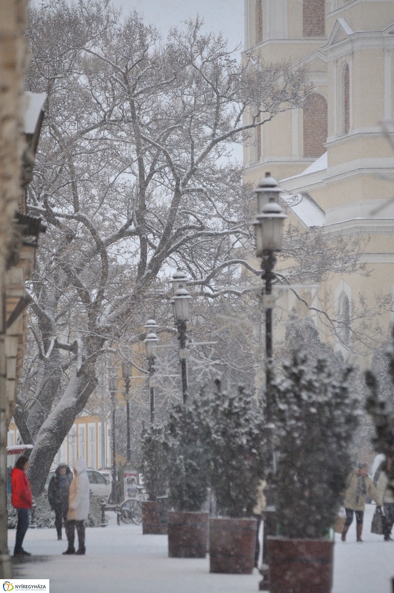 Hurrá, telelünk - fotó Szarka Lajos