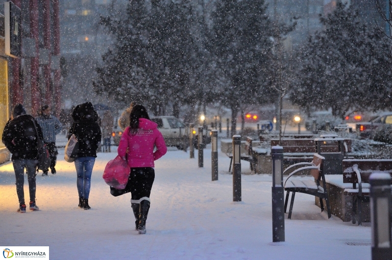 Hurrá, telelünk - fotó Szarka Lajos