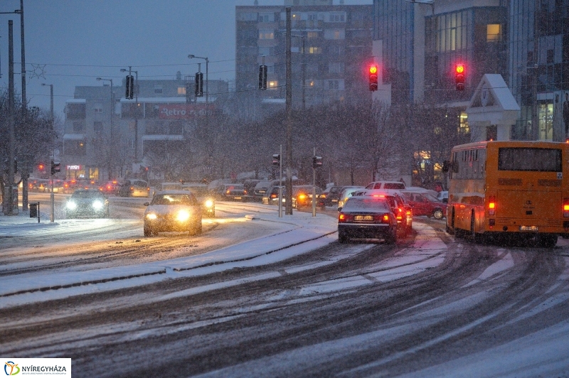 Hurrá, telelünk - fotó Szarka Lajos