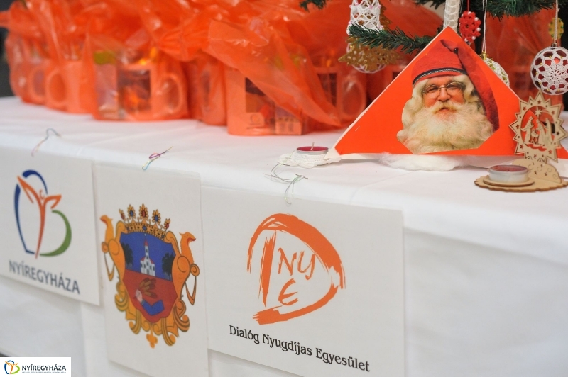 Dialóg Nyugdíjas Egyesület ünnepsége - fotó Szarka Lajos