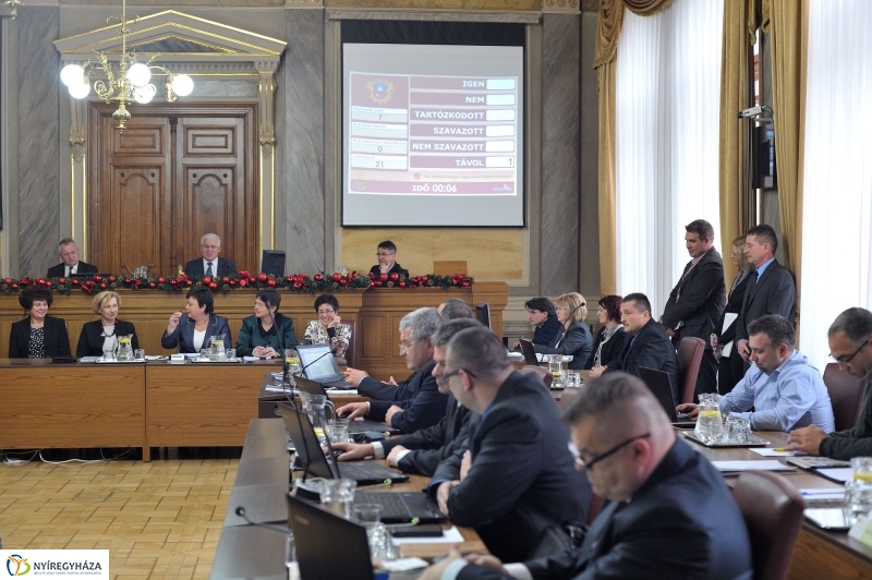 Városi Közgyűlés 20161215 - fotó Szarka Lajos