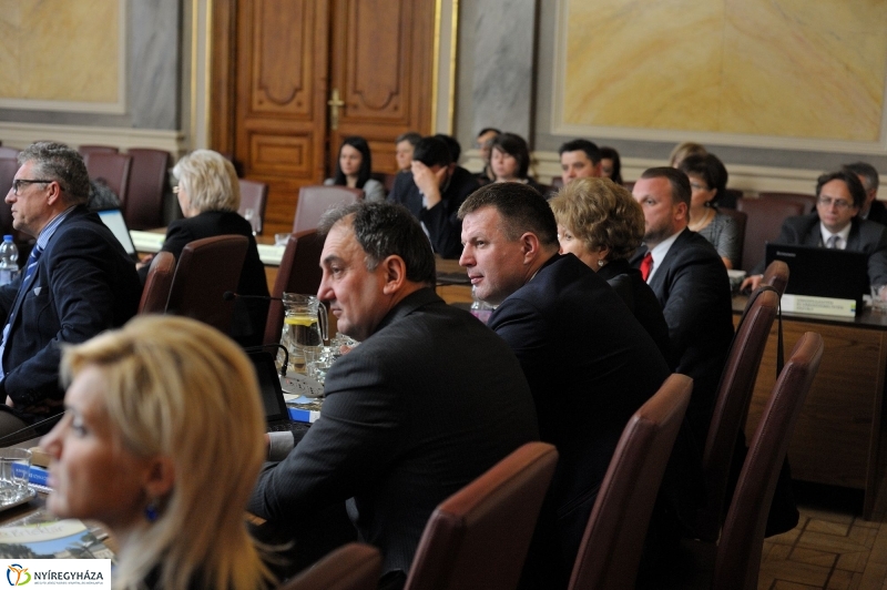 Városi Közgyűlés 20161215 - fotó Szarka Lajos