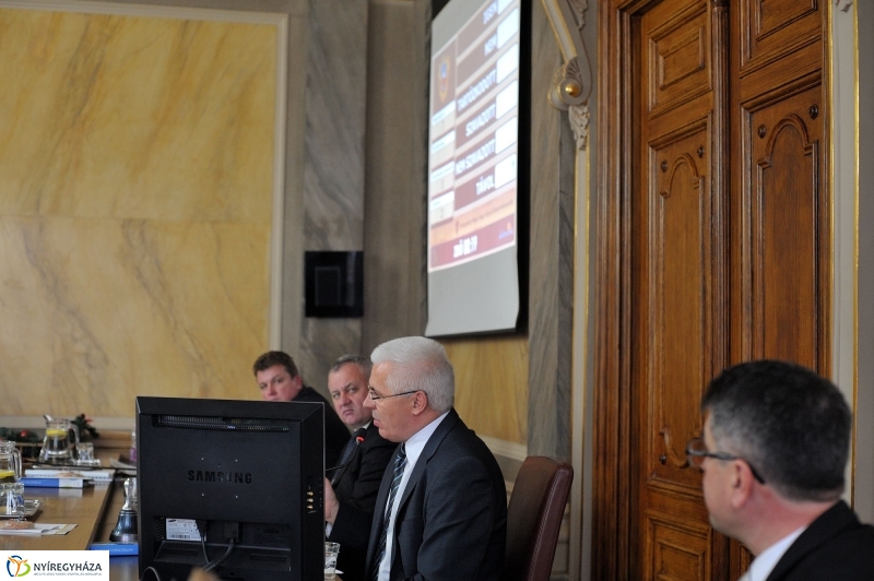 Városi Közgyűlés 20161215 - fotó Szarka Lajos