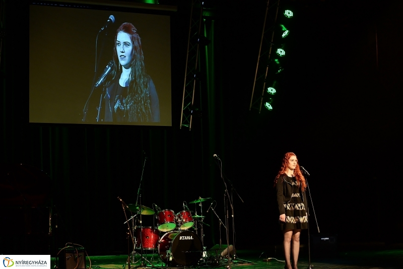 Like 2 döntő a VMKK színpadán