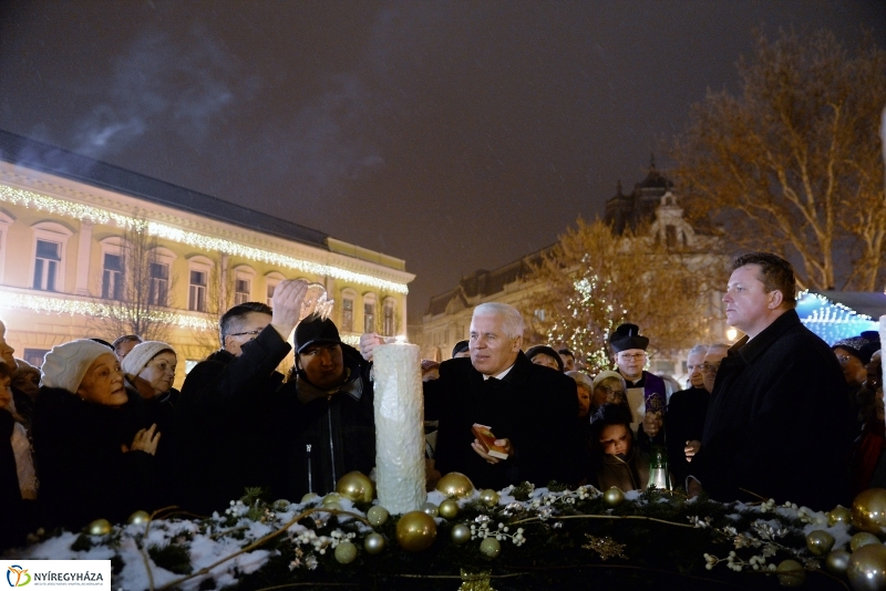 Advent negyedik gyertyája