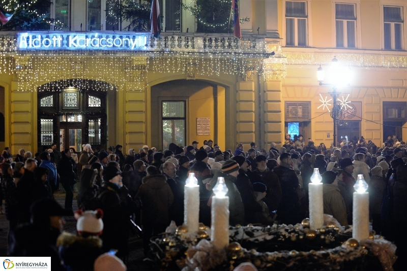 Advent negyedik gyertyája