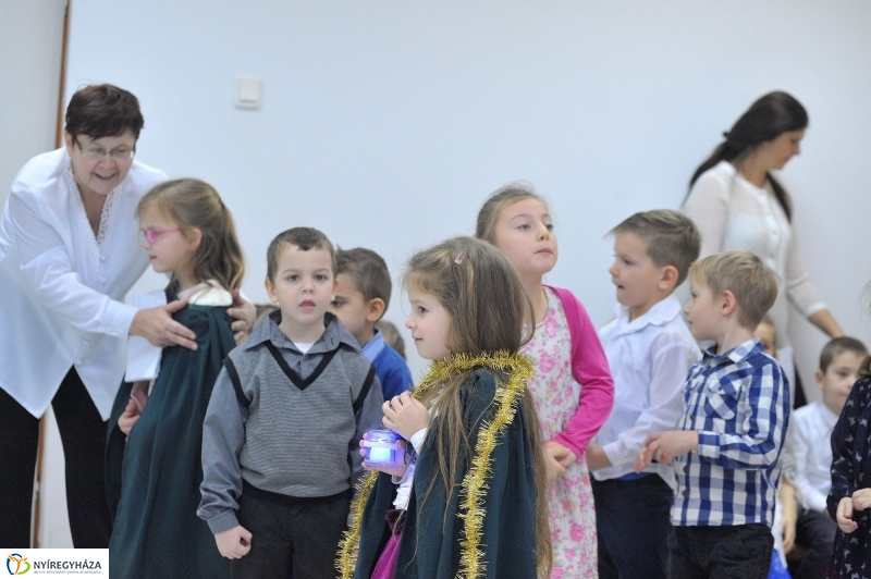 Ajándék sportszercsomag a Ligeti óvodának - fotó Szarka Lajos