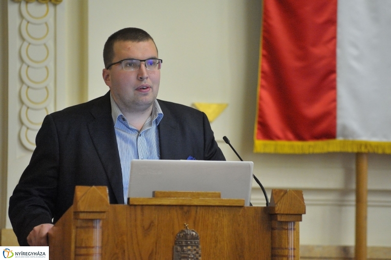 Civil konferencia Nyíregyházán - fotó Szarka Lajos