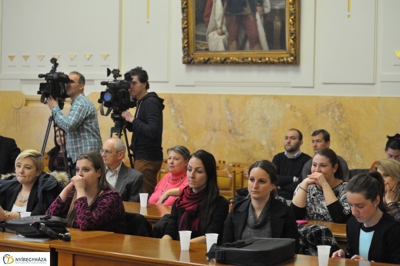 Civil konferencia Nyíregyházán - fotó Szarka Lajos