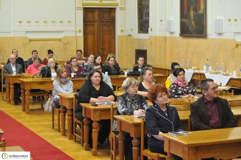 Civil konferencia Nyíregyházán - fotó Szarka Lajos
