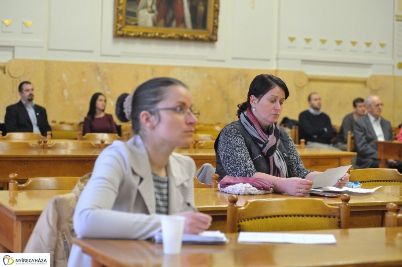Civil konferencia Nyíregyházán - fotó Szarka Lajos