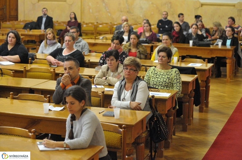 Civil konferencia Nyíregyházán - fotó Szarka Lajos
