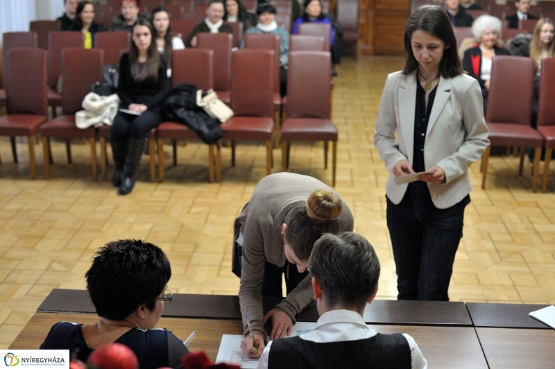 A rászoruló hallgatókért - fotó Szarka Lajos