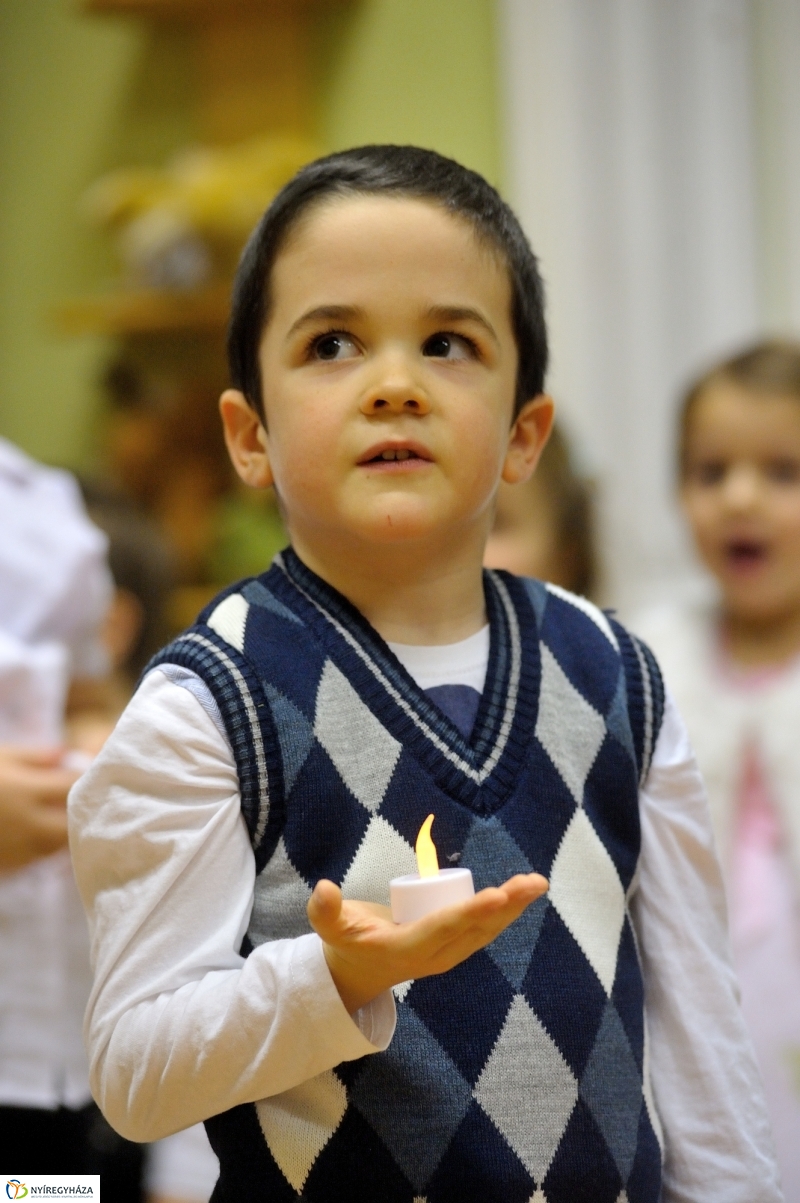 Mustármagosok karácsonyi műsora - fotó Szarka Lajos