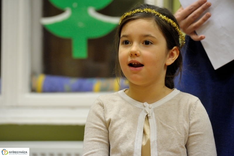 Mustármagosok karácsonyi műsora - fotó Szarka Lajos