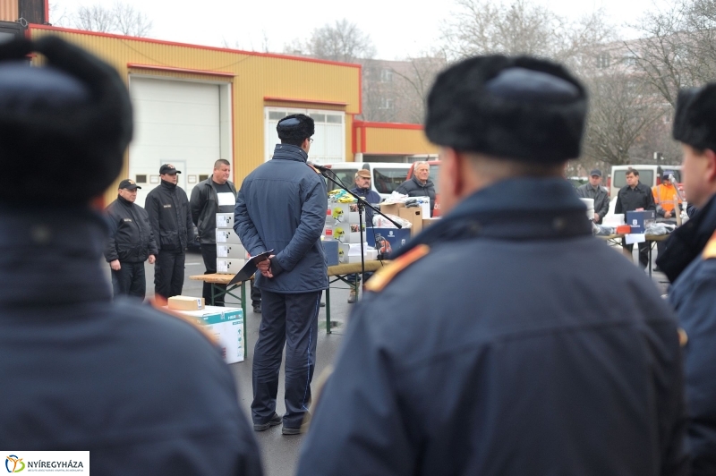 Eszközök a tűzoltóknak - fotó Szarka Lajos