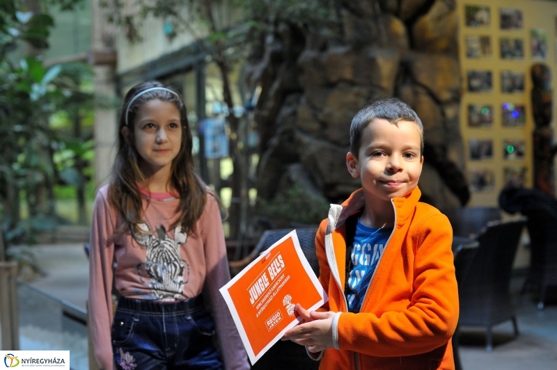 Kincskeresés az Állatparkban - fotó Szarka Lajos