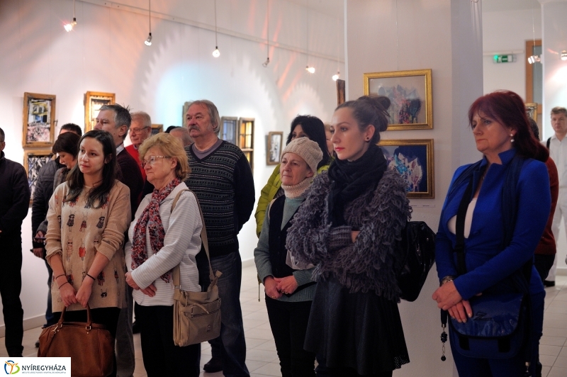 Művek textilen és fotópapíron - fotó Szarka Lajos