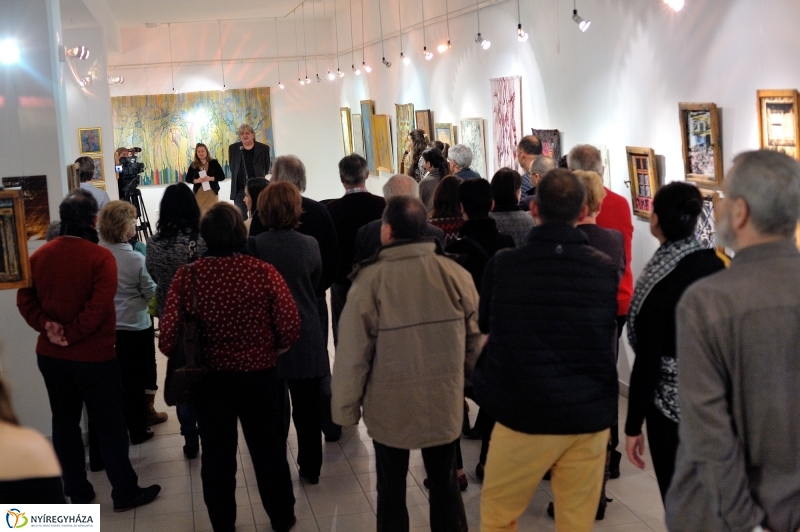 Művek textilen és fotópapíron - fotó Szarka Lajos