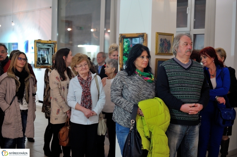 Művek textilen és fotópapíron - fotó Szarka Lajos