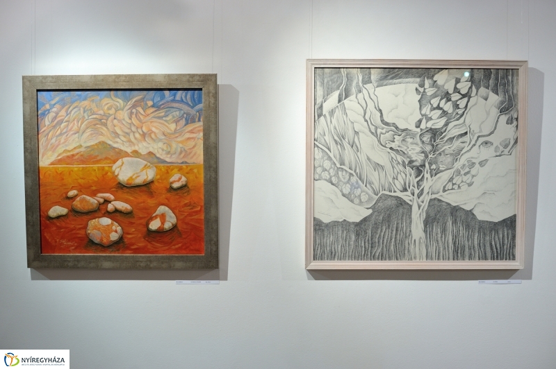 Művek textilen és fotópapíron - fotó Szarka Lajos