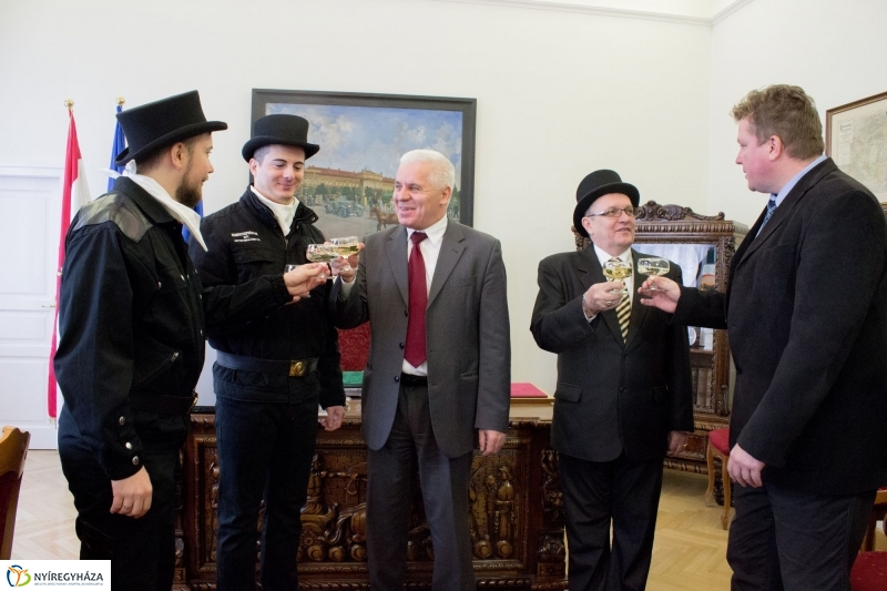 Újévi jókívánságok a Városházán - fotó Szarka Lajos