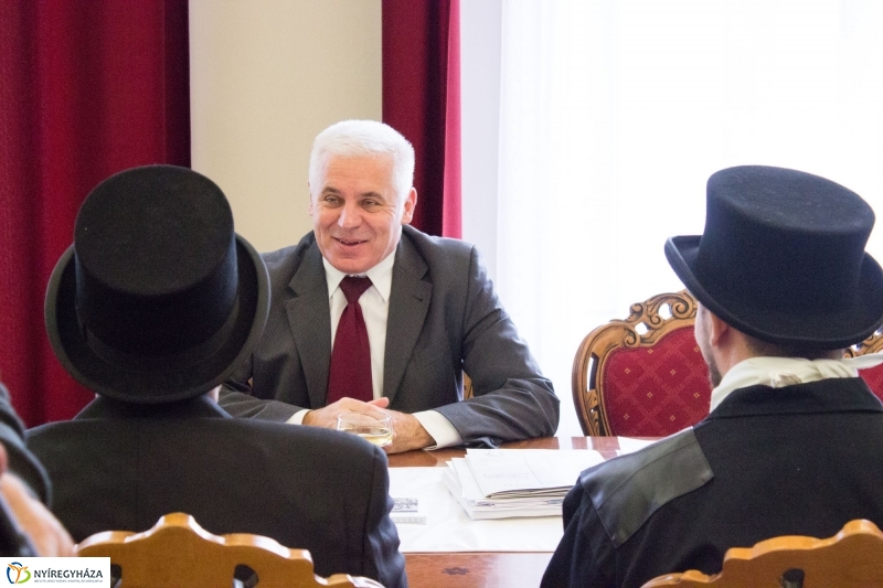 Újévi jókívánságok a Városházán - fotó Szarka Lajos