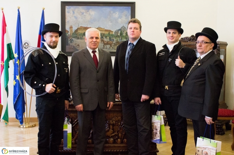 Újévi jókívánságok a Városházán - fotó Szarka Lajos