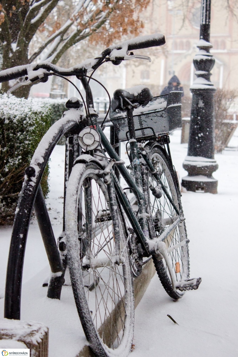 Újra havazunk - fotó Szarka Lajos