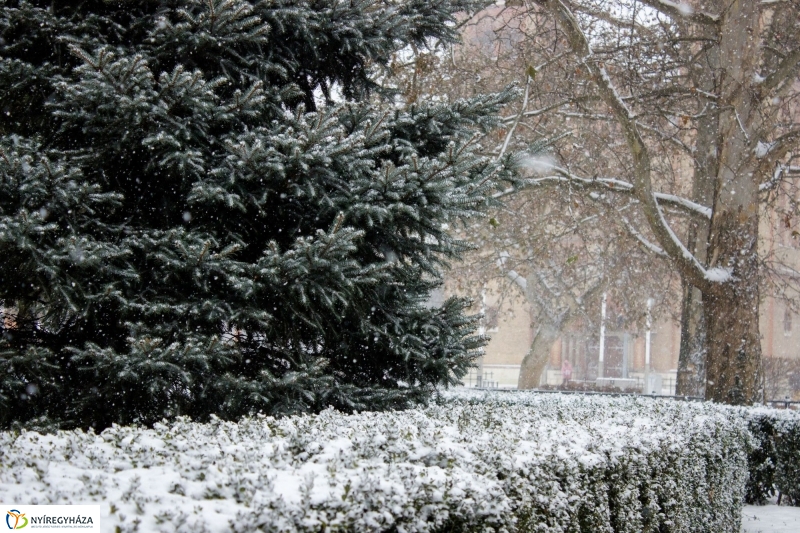 Újra havazunk - fotó Szarka Lajos