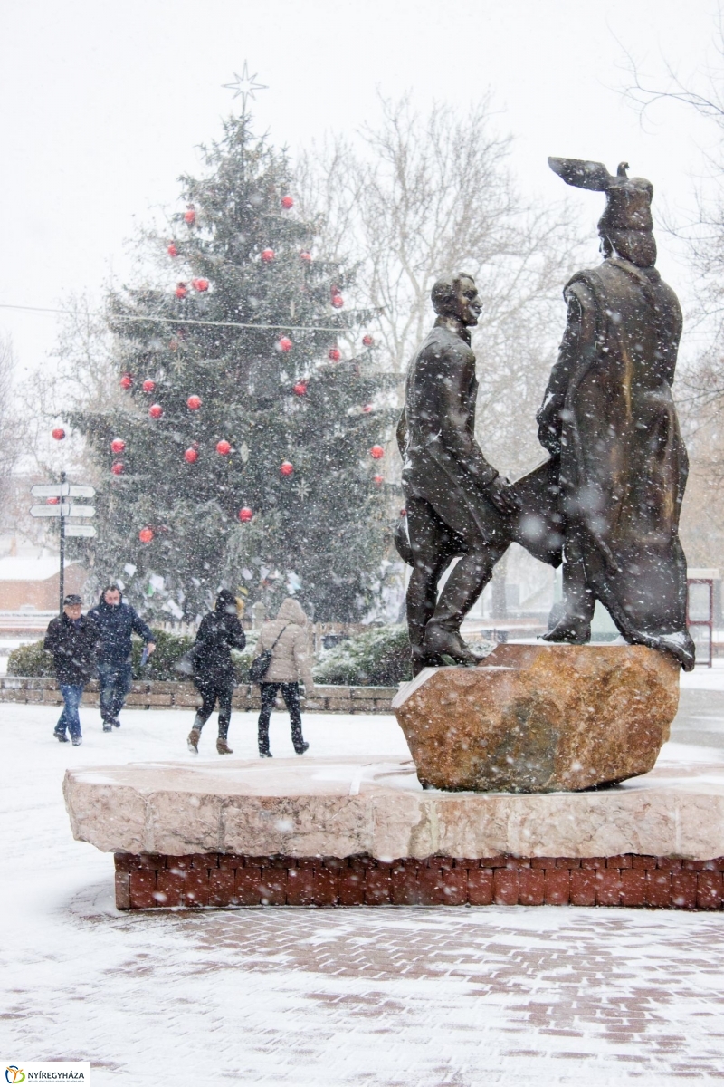 Újra havazunk - fotó Szarka Lajos