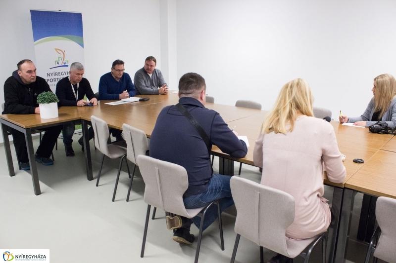 Atlétika sajtótájékoztató - fotó Szarka Lajos