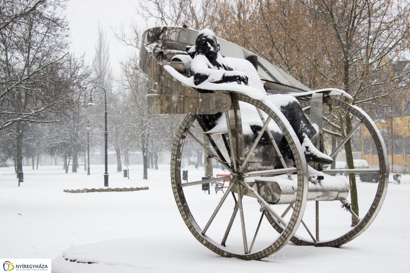 Egy kis havazás - fotó Szarka Lajos