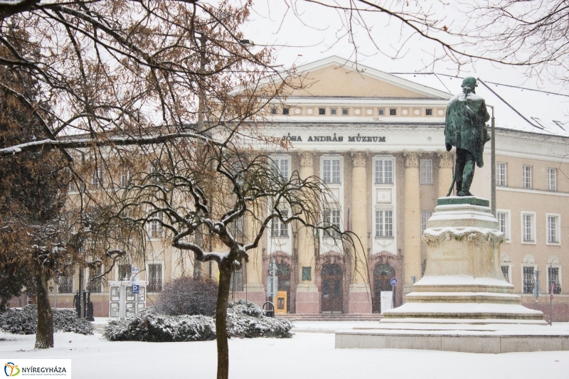 Egy kis havazás - fotó Szarka Lajos