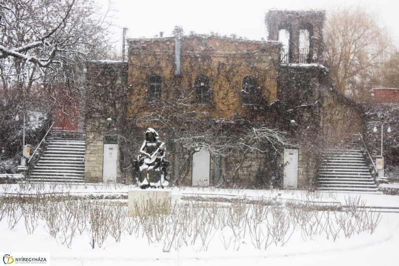 Egy kis havazás - fotó Szarka Lajos