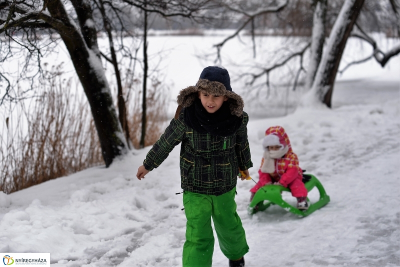 Hólepel alatt Sóstó