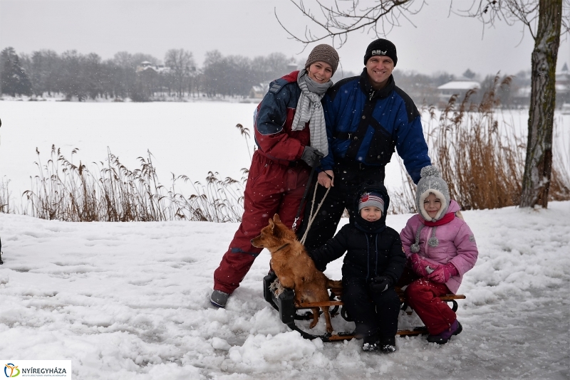 Hólepel alatt Sóstó