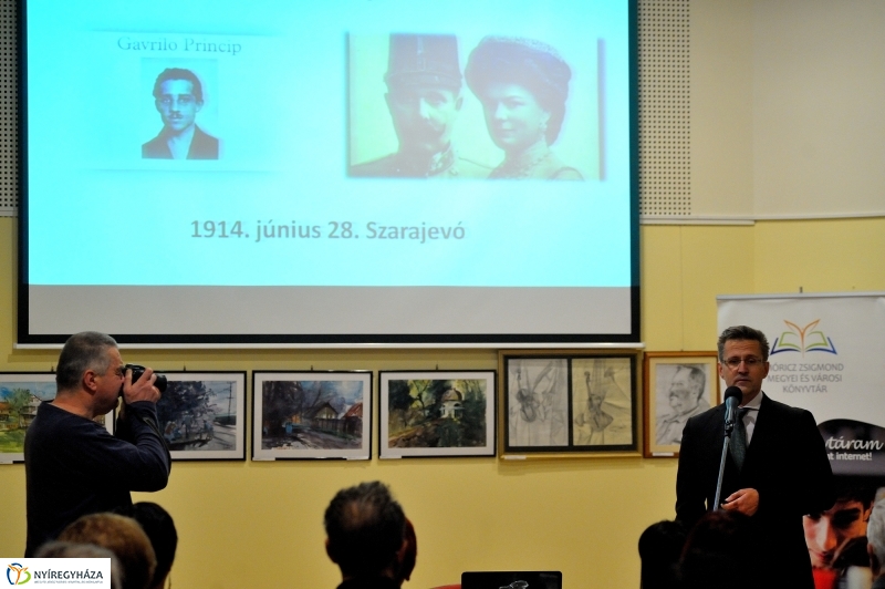 Értékes Esték-A Hősök Temetője - fotó Szarka Lajos