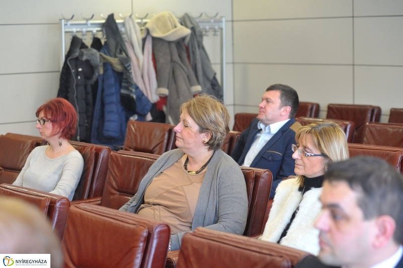 Nyíregyházi Egyetem sajtótájékoztatója - fotó Szarka Lajos