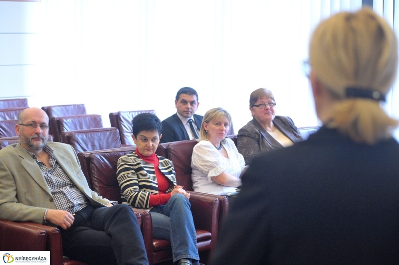 Nyíregyházi Egyetem sajtótájékoztatója - fotó Szarka Lajos