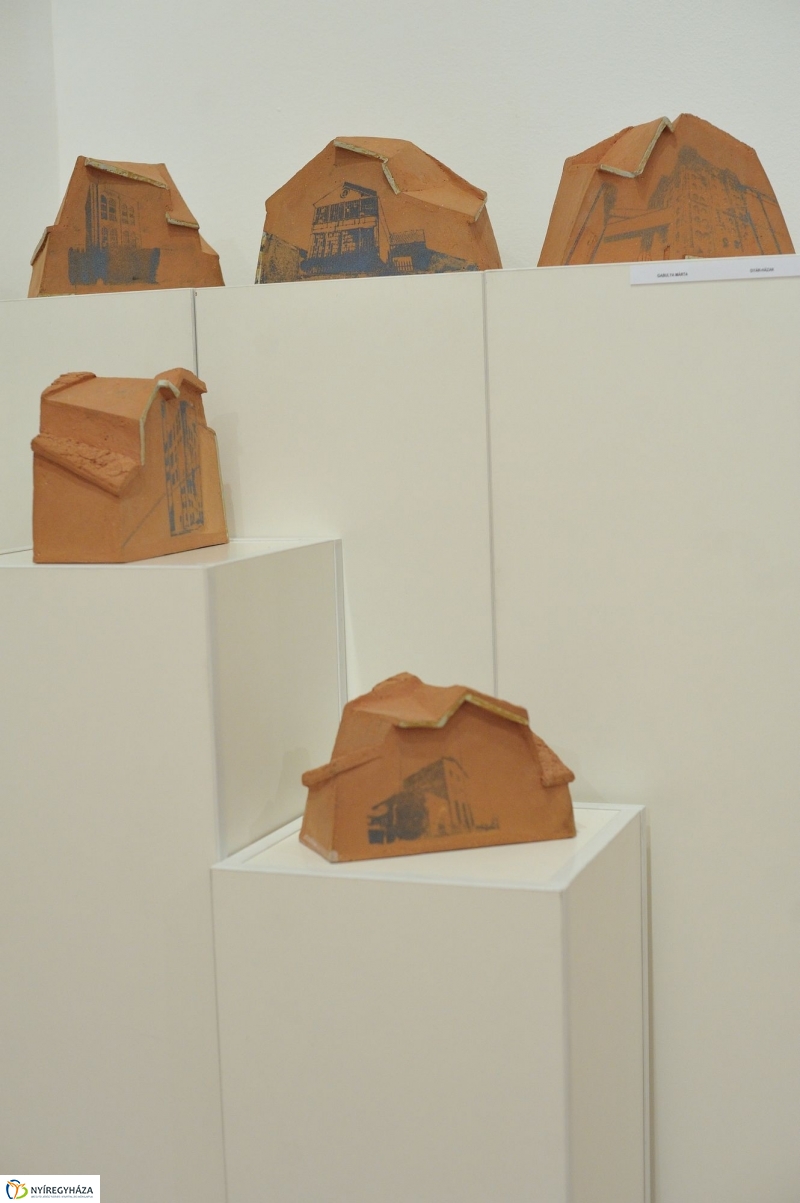 Közös tárlat a Galériában - fotó Szarka Lajos