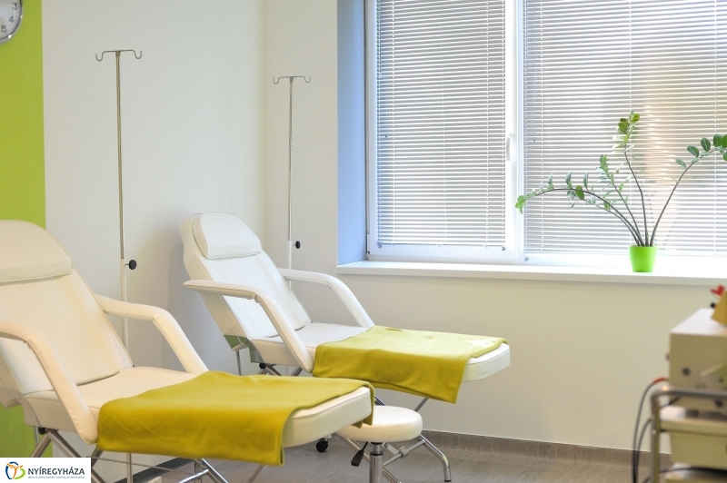 Bujtosi Egészségcentrum átadása - fotó Szarka Lajos