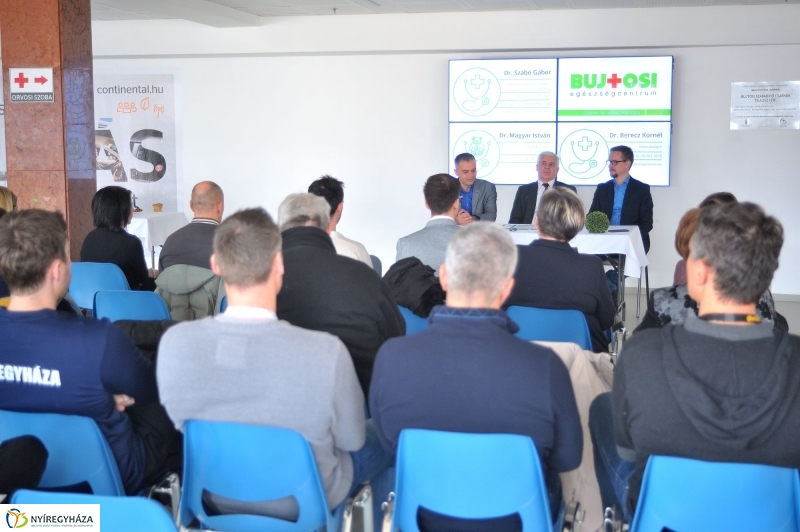 Bujtosi Egészségcentrum átadása - fotó Szarka Lajos