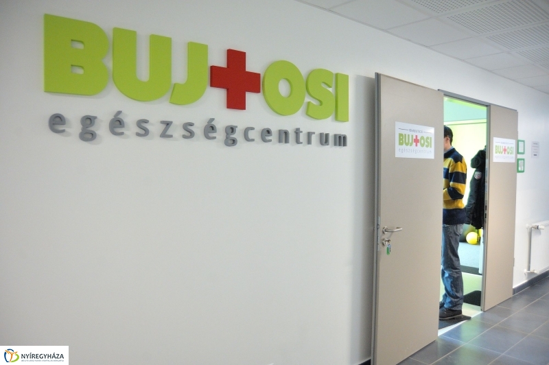Bujtosi Egészségcentrum átadása - fotó Szarka Lajos