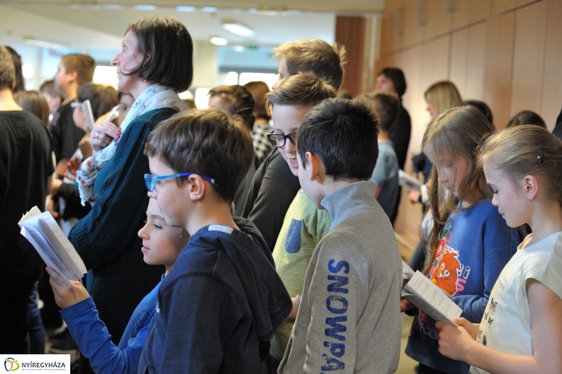 Közös ima a gyásznapon - fotó Szarka Lajos