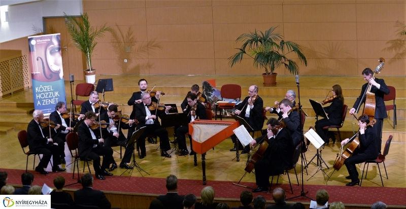 Miklósa Erika Nyíregyházán