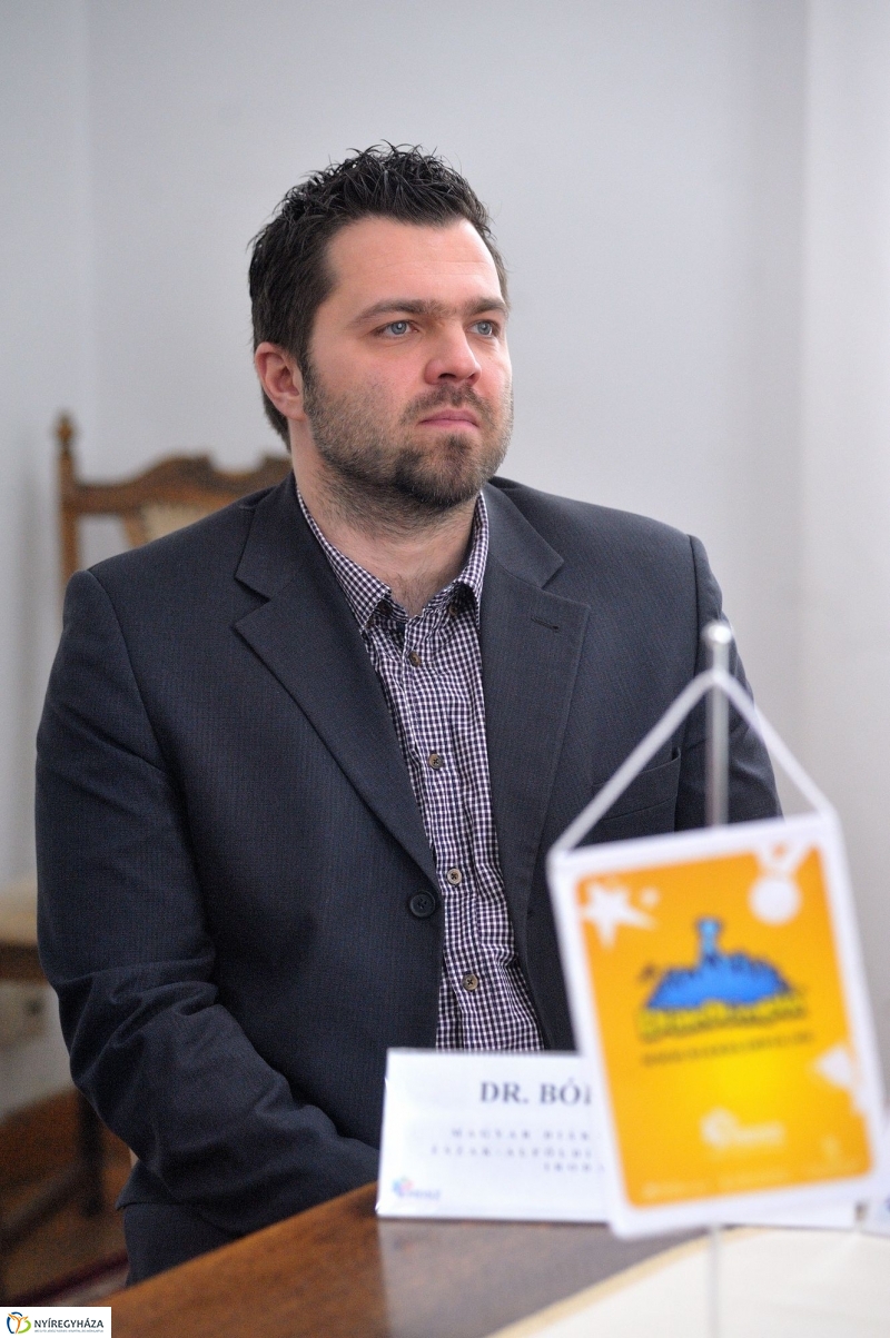 Diákolimpia sajtótájékoztató - fotó Szarka Lajos