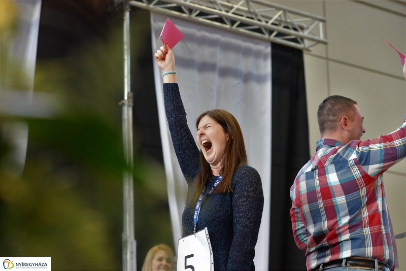 Álompár vetélkedő a Continental Arénában